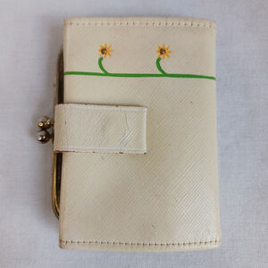 Vintage Lady Buxton Yellow Sunflowers Leather Mini Wallet